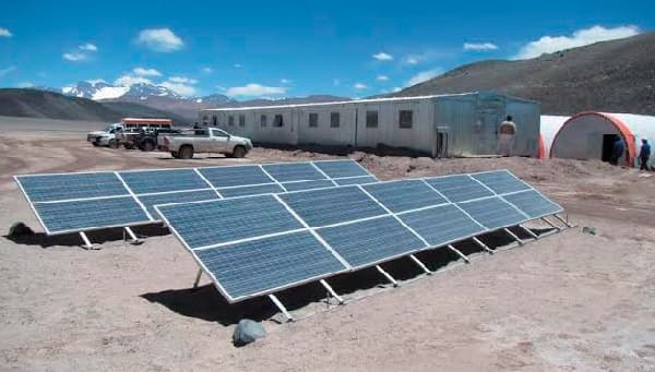 Energía solar — Campamento Minera Las Bambas, Cusco